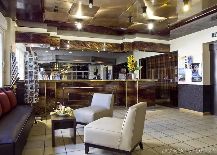 ホテル オテル アリアンス 3*