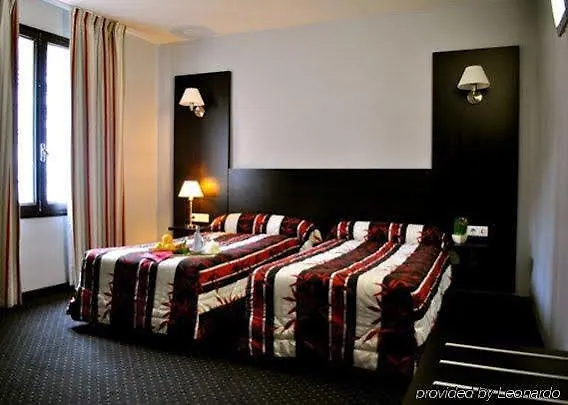 オテル アリアンス 3* ルルド